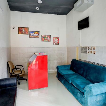 Hotel O Tilak Hotel 24 Sector 27 Near By Vinayak Hospital Gali No-6 Нойда Экстерьер фото